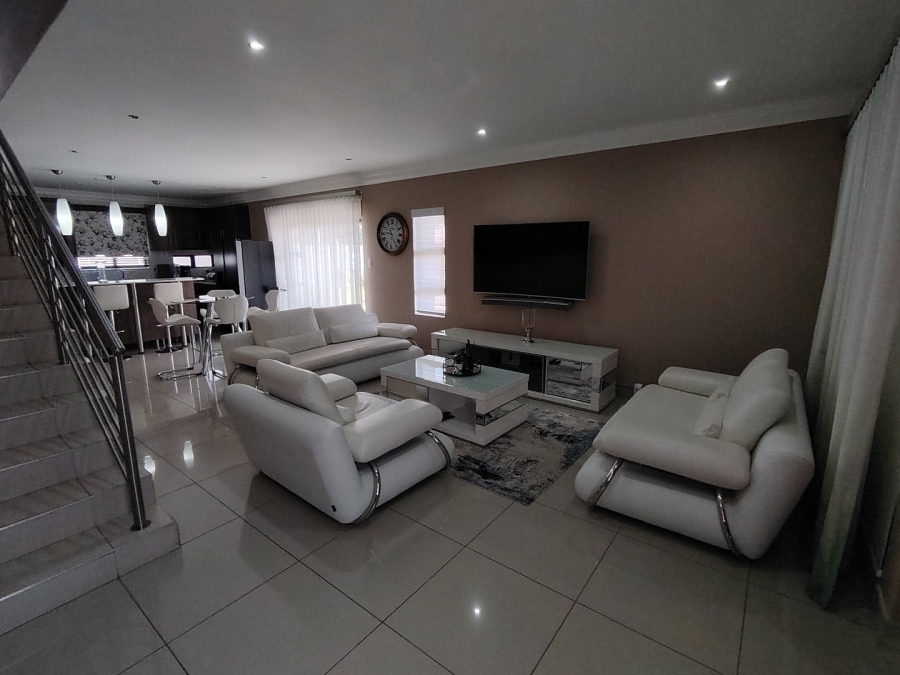 4 Bedroom Property for Sale in Wild Olive Estate Free State